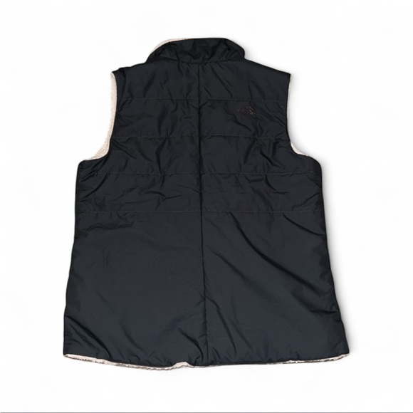 The North Face Women’s Reversible Vest- Size XL - Picture 2 of 6